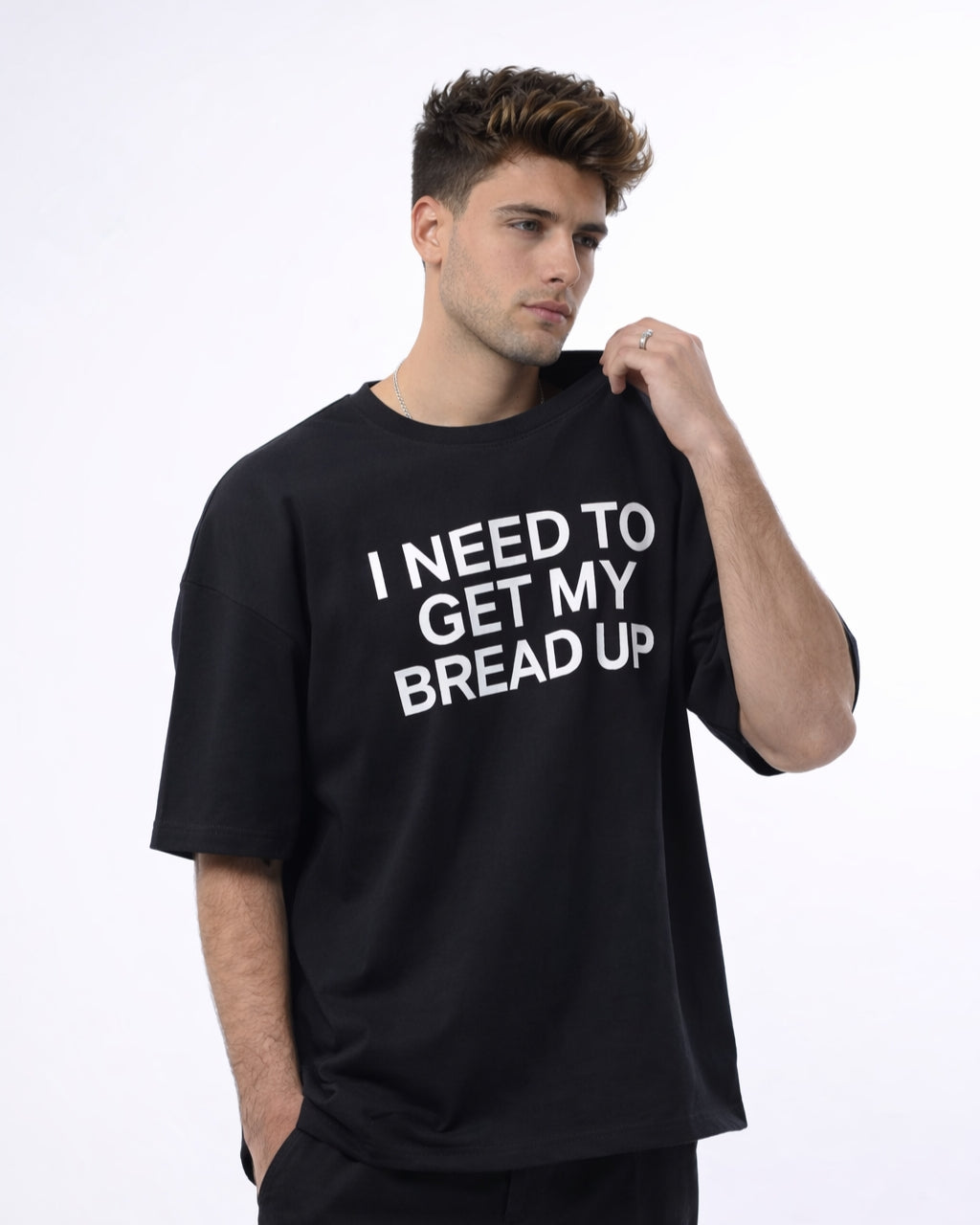 BLACK T-SHIRT
