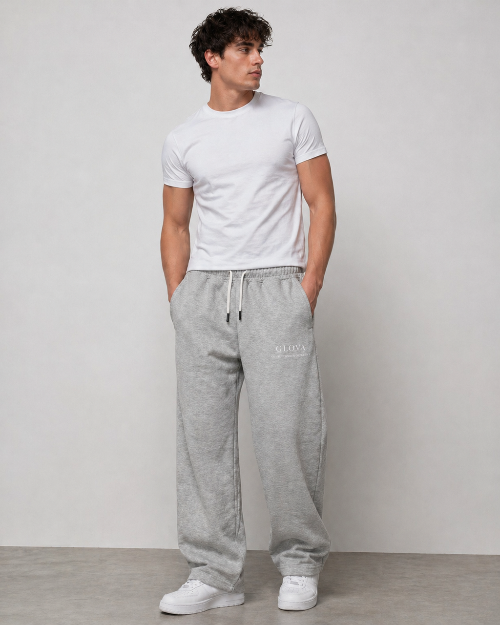 Chaneh Basic Sweatpant